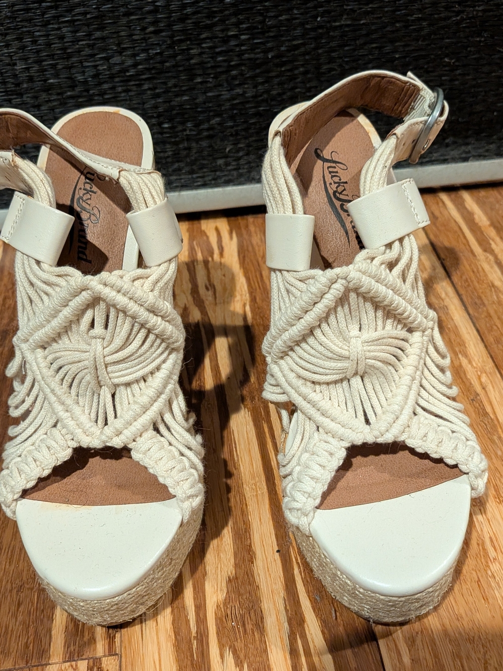 Lucky Brand Women's Cream Macramé Wedge Sandals